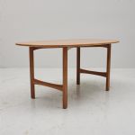 1521 8231 COFFEE TABLE